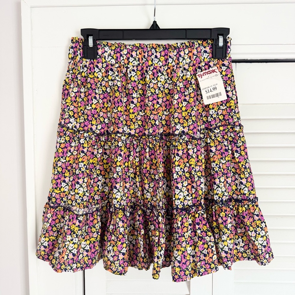Vibrant Floral Mini Skirt